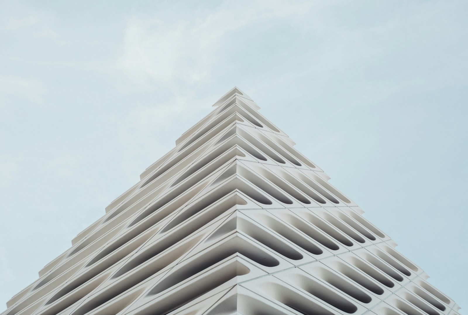 Fachada de un edificio residencial contemporáneo